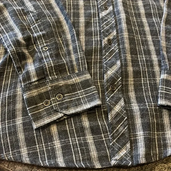 Men's Gray Plaid Shirt - Picture 2 of 4